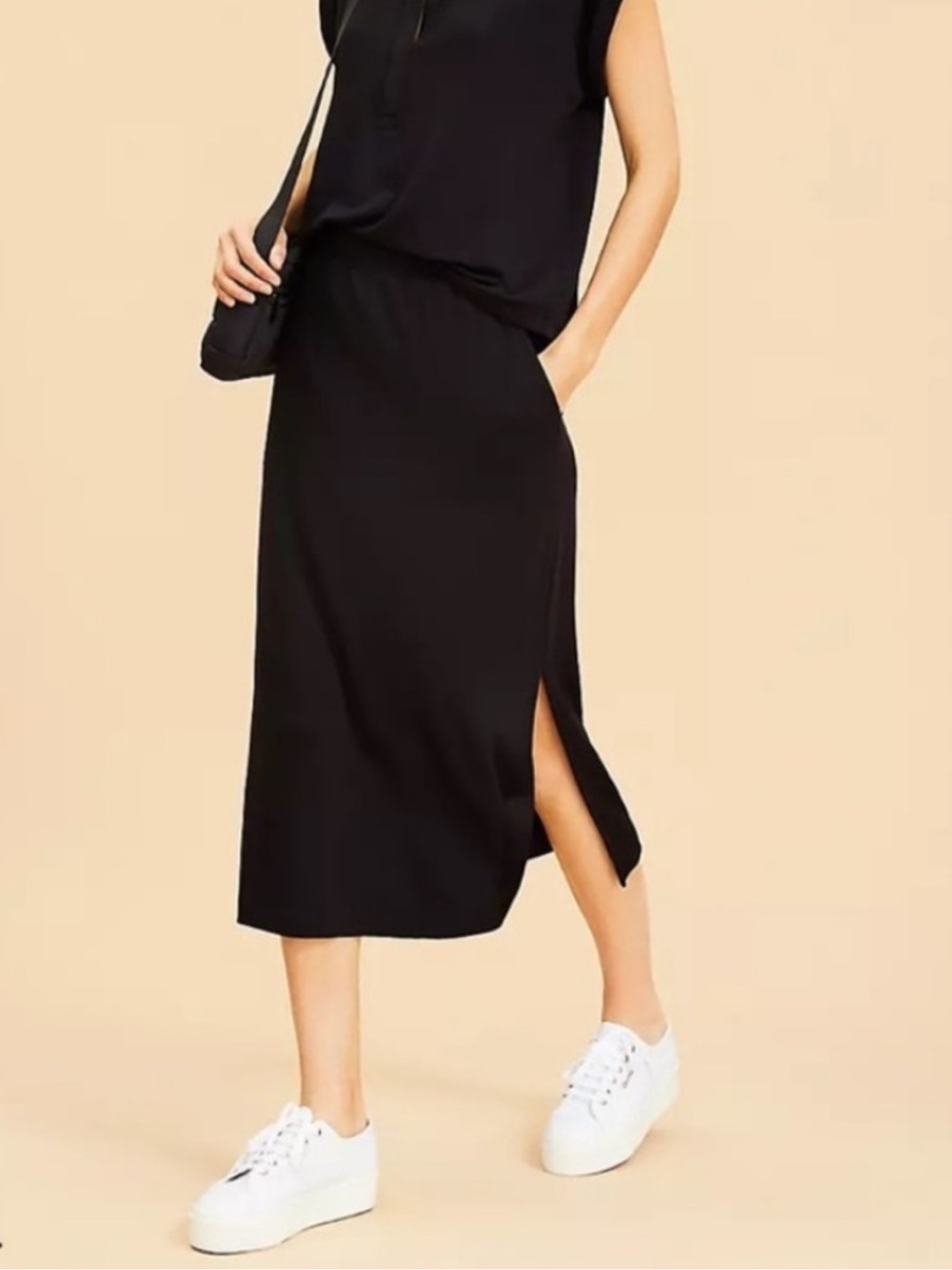Lou and Grey signature soft skirt
